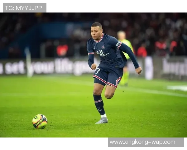 杨幂最喜爱的足球球星是谁？揭晓她心中的偶像与足球情缘